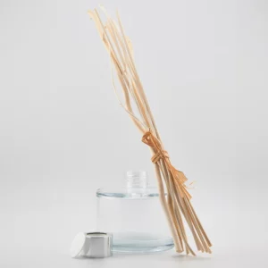 200ml Karma diffuser bottle with Bright Silver Aluminium Collar and Mixed Style Reeds